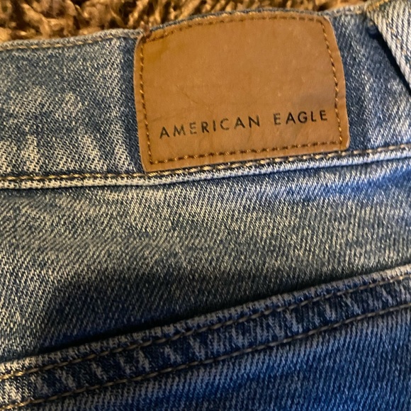 AE Stretch Highest Waist 90’s Boyfriend Jeans, medium wash - Picture 3 of 4